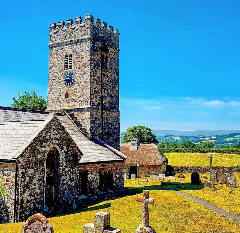 The musical-box ring of Dartmoor