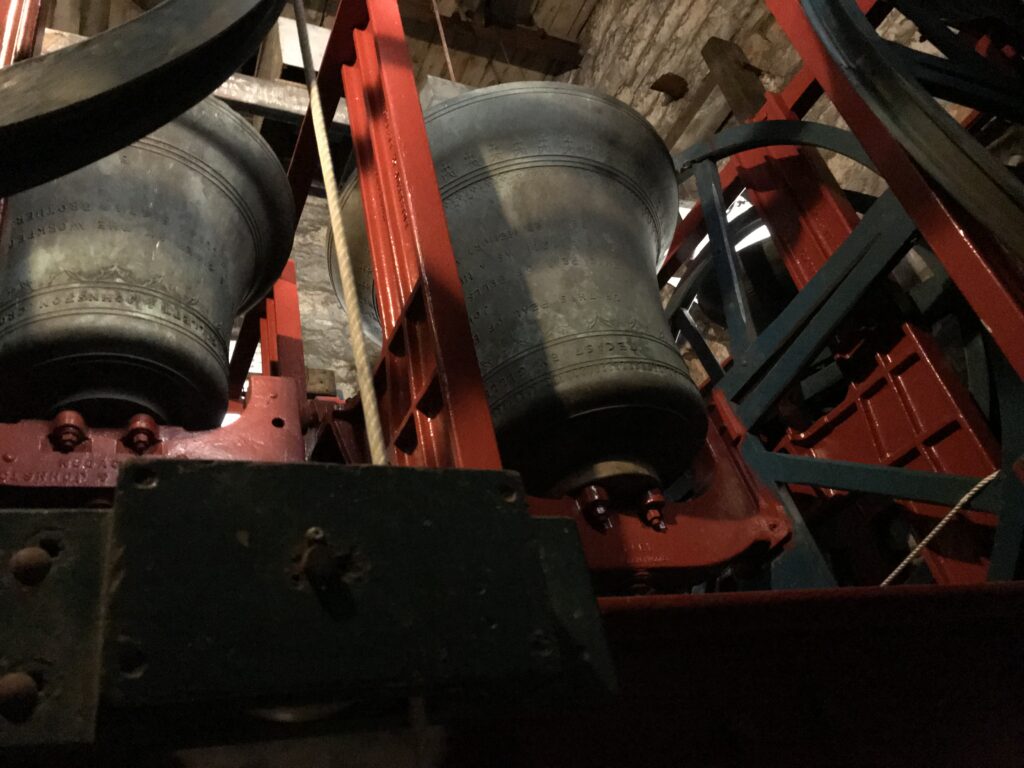 Ring of 8, 21cwt tenor