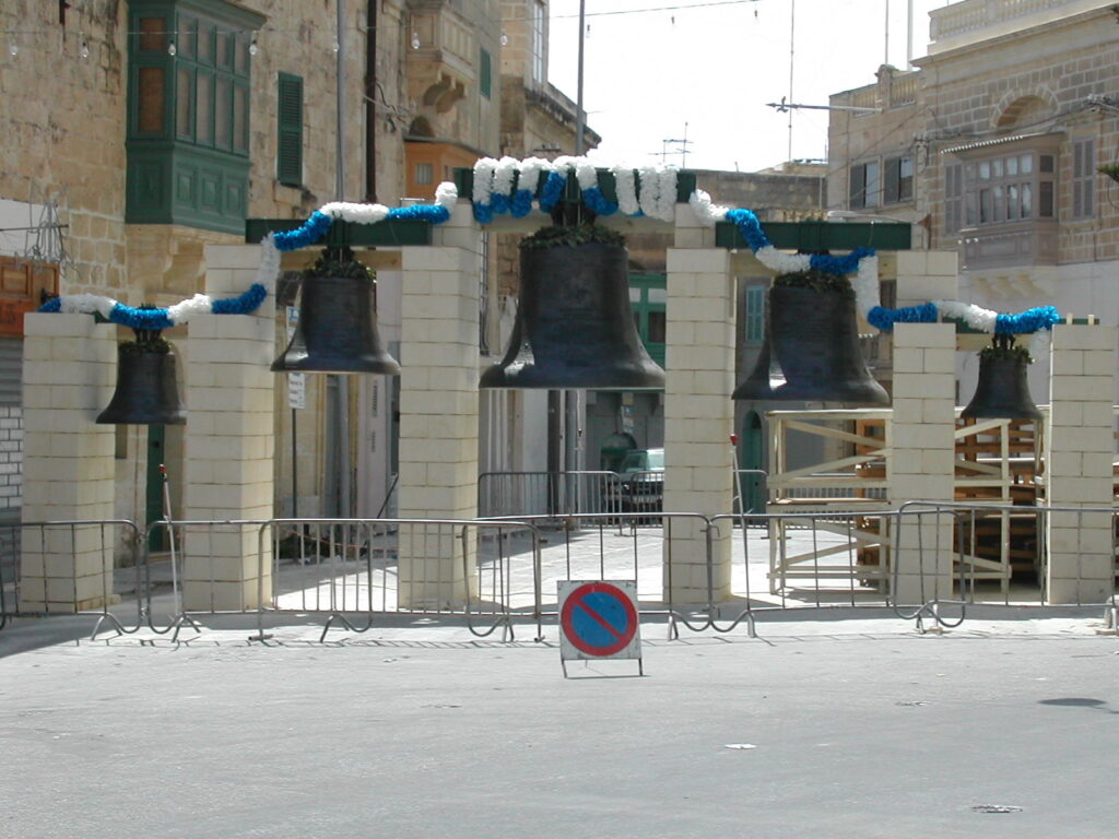 Road closed for bell restoration